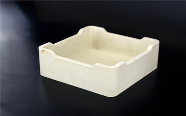 Colore ad alta temperatura di bianco di Sagger della mullite di industria di uso del vassoio ceramico del forno