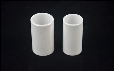 Fodera ceramica bianca del cilindro, proprietà materiali ceramiche della metropolitana di biossido di zirconio