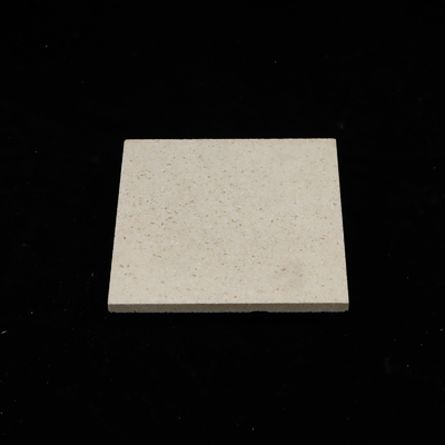 1.9-2.2 g/cm3 di densità Cordierite mullite ripiani di forno per applicazioni a temperatura in forni industriali