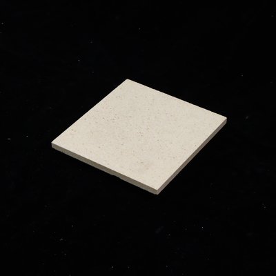 1.9-2.2 g/cm3 di densità Cordierite mullite ripiani di forno per applicazioni a temperatura in forni industriali