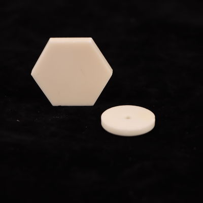 Resistenza dielettrica 18-20 KV/mm Resistenza compressiva 3000 MPa Costante dielettrica 9,6 ossido di alluminio Ceramica
