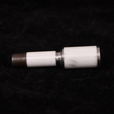 940,4% Contenuto di zirconio Ceramica trasparente di ossido di zirconio Perfetta per applicazioni industriali