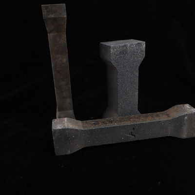 Resistenza a compressione a freddo di montanti per forno non smaltati >90MPa Porosità apparente 7-8% per operazioni in forno