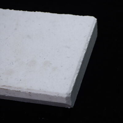 Buona resistenza agli urti termici Corindone ripiani per forni con resistenza alle temperature fino a 1700°C e spessore personalizzato per mobili per forni