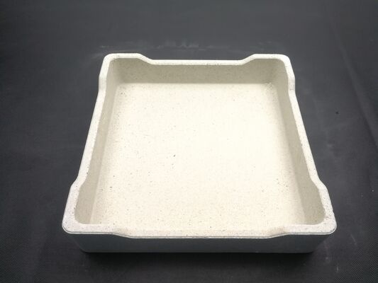 Porosità apparente 15-20 per cento cordierite mullite sagger refrattaria progettata per la distribuzione del calore e la stabilità meccanica