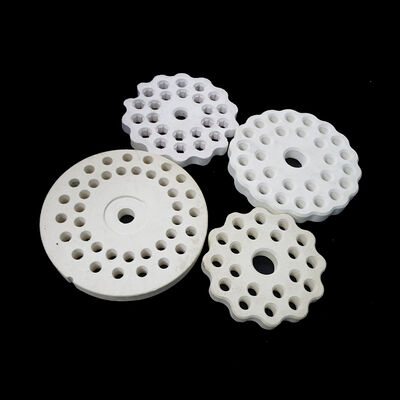 Resistenza agli shock termici 250 Ceramica di mullite Composizione chimica 3Al2O3 2SiO2 Durezza 7-8 Mohs Materiale industriale durevole