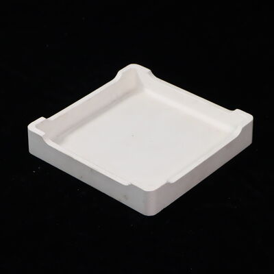 Sottile superficie refrattaria sagger che garantisce una lunga durata adatta per gli ambienti di fusione del vetro e di cottura ceramica