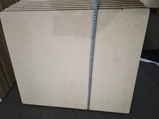 Heat Resistance 1300C Cordierite Mullite Kiln Shelves Round Shape Durable Ceramic Kiln Furniture for Industrial Kiln Applications