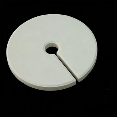 Costante dielettrica da 6 a 7 Mullite ceramica con conduttività termica da 3,5 a 4,5 W per metro Kelvin Operante a 1400 gradi Celsius