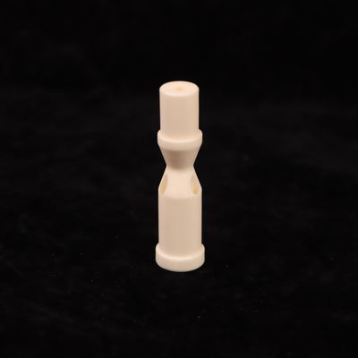 Resistenza alla trazione ceramica di ossido di alluminio bianco 200-400 MPa Durezza 9 Mohs per uso industriale in ambienti difficili