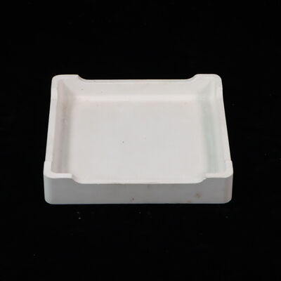 Sottile superficie refrattaria sagger che garantisce una lunga durata adatta per gli ambienti di fusione del vetro e di cottura ceramica