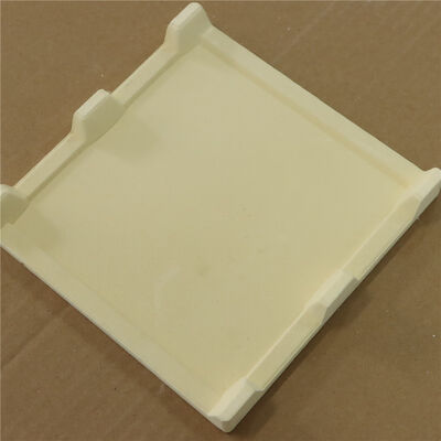 Sagger in ceramica di mullite al corindone, tipo quadrato, mobili da forno resistenti alle alte temperature, ideali per i processi di cottura della ceramica